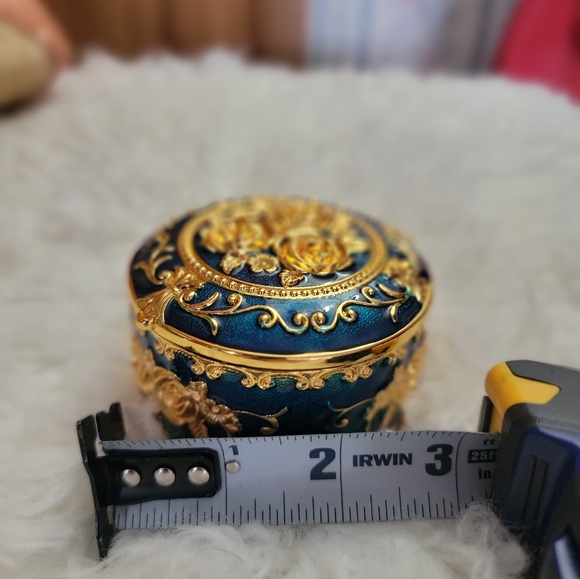 Blue and Gold Jewelry Box - Picture 6 of 7